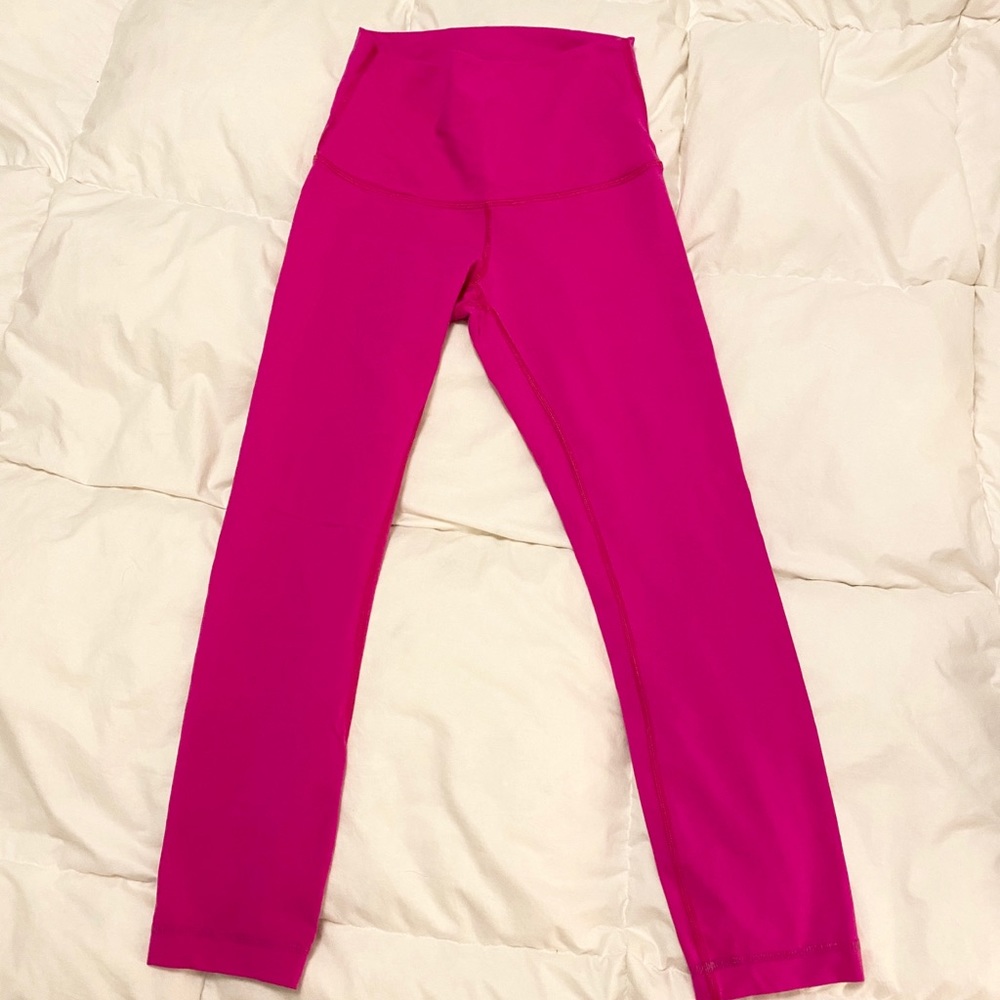 Lululemon high waist wonder under size 6 hot pink